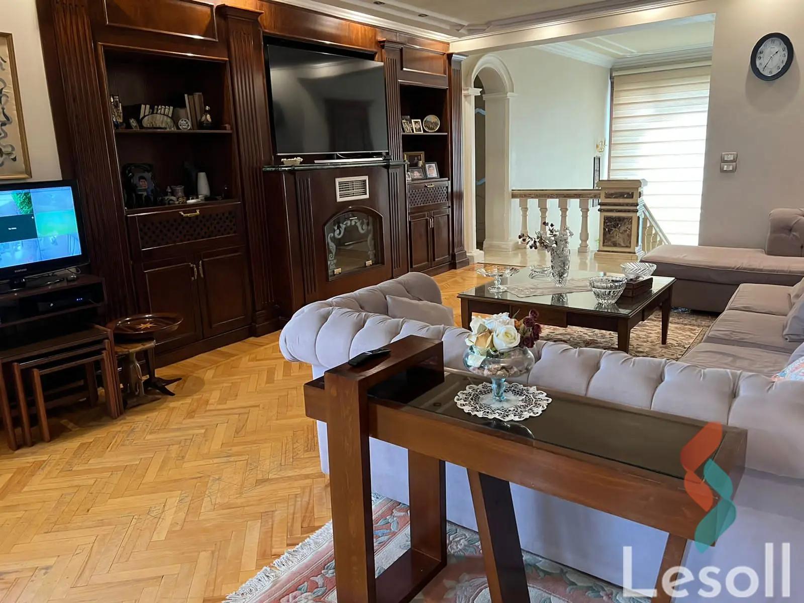 فيلا للبيع بمساحة 620 متر و 15 غرف في  التجمع الخامس القاهرة