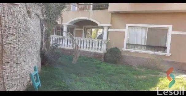 فيلا للبيع بمساحة 964 متر و 4 غرف في  مدينة الشروق القاهرة