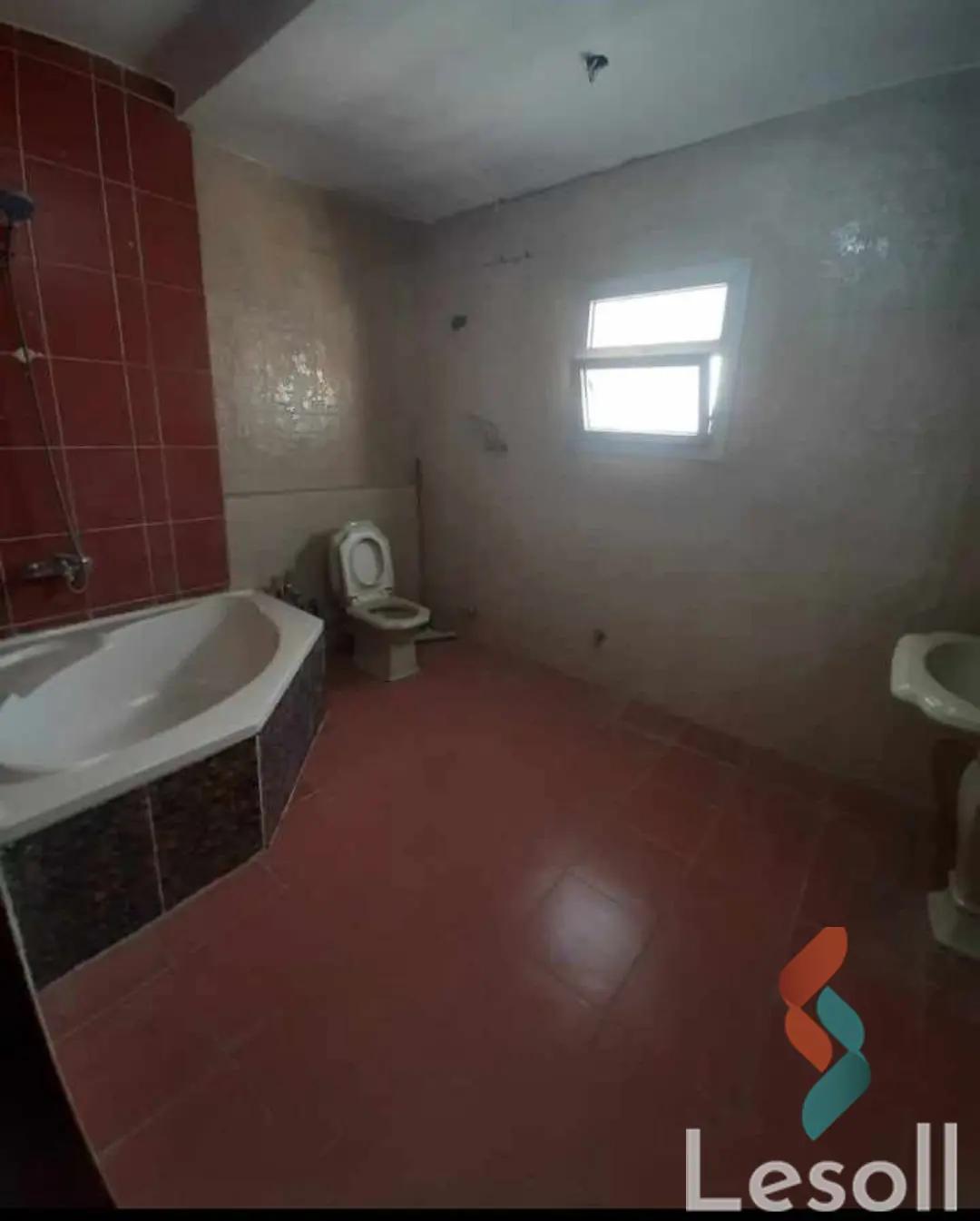 مكتب للايجار الشهري بمساحة 300 متر في مدينة نصر القاهرة 