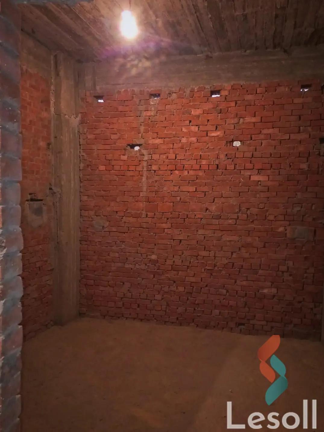 Building for sale with an area 205 meters and  in  Haram Giza  - All Images