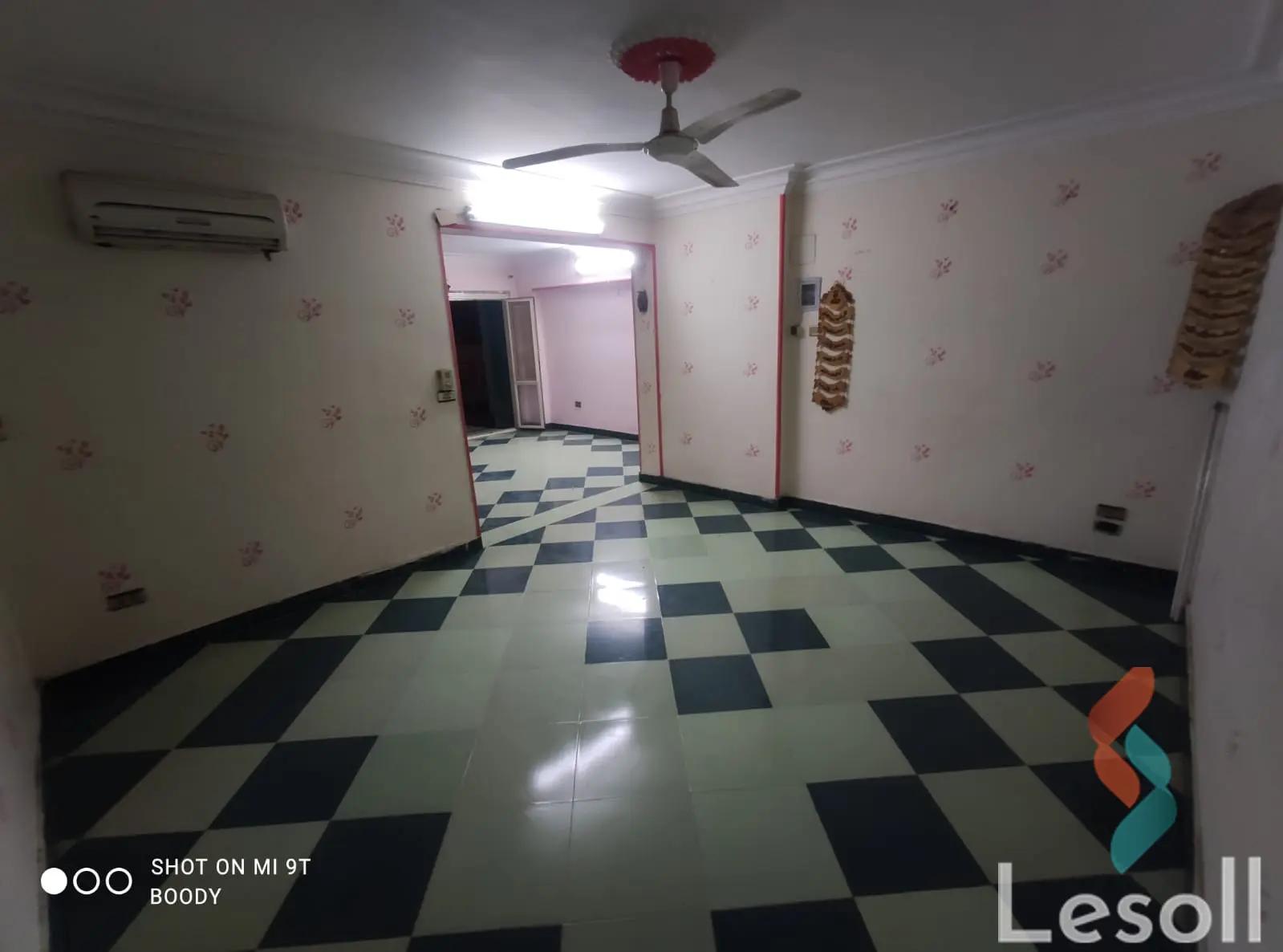 شقة للايجار الشهري بمساحة 180 متر و 3 غرف في حدائق القبة القاهرة