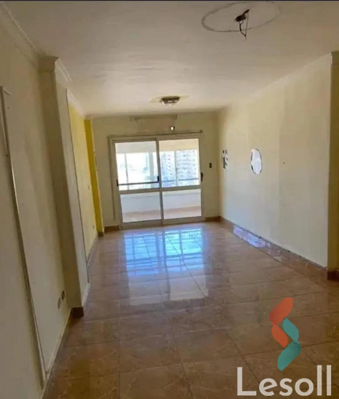 شقة للايجار السنوي بمساحة 130 متر و غرفتان في مدينة نصر القاهرة