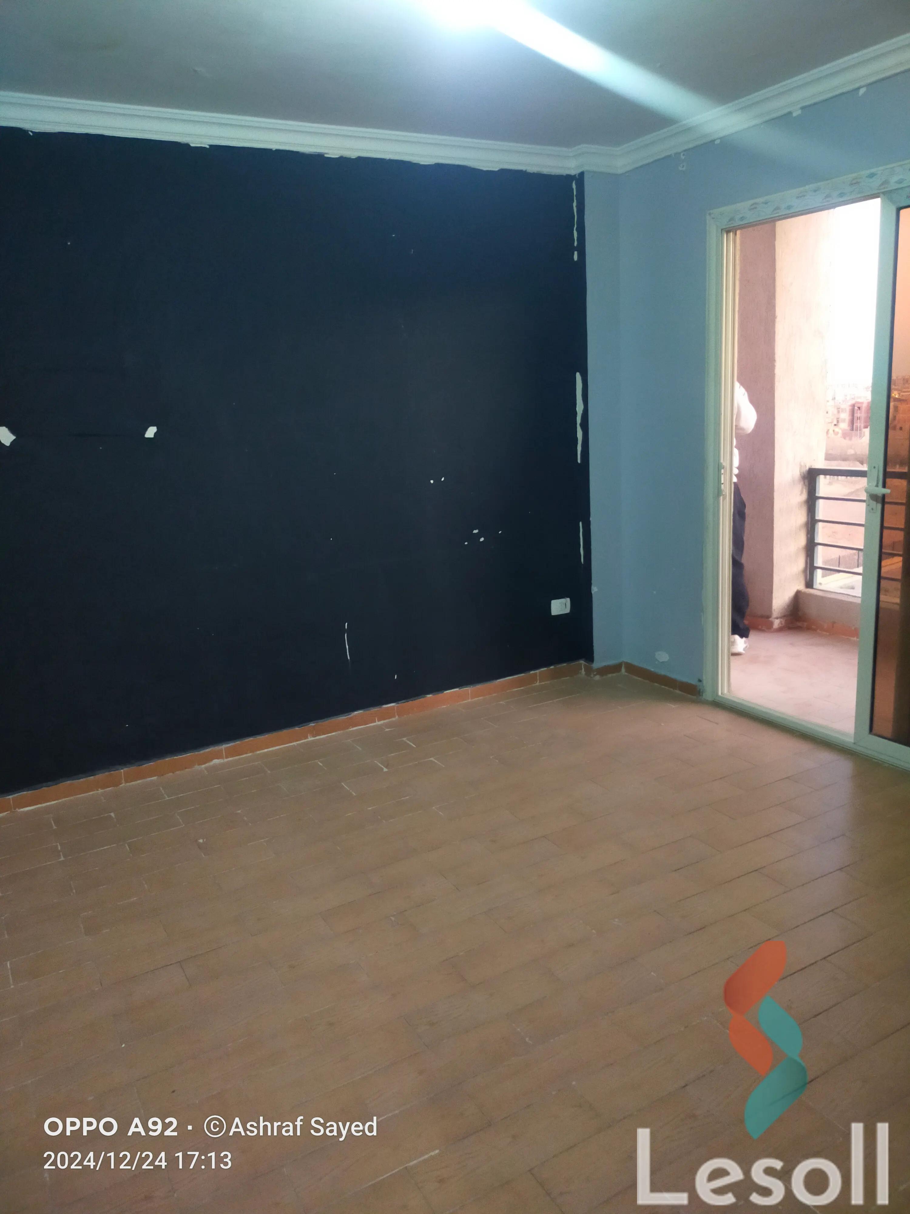 شقة للايجار الشهري بمساحة 130 متر و 3 غرف في حدائق اكتوبر الجيزة