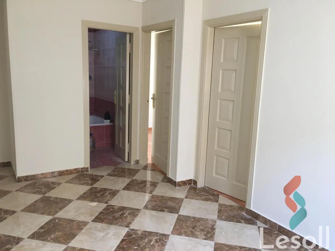 شقة للايجار الشهري بمساحة 125 متر و 3 غرف في الشيخ زايد الجيزة