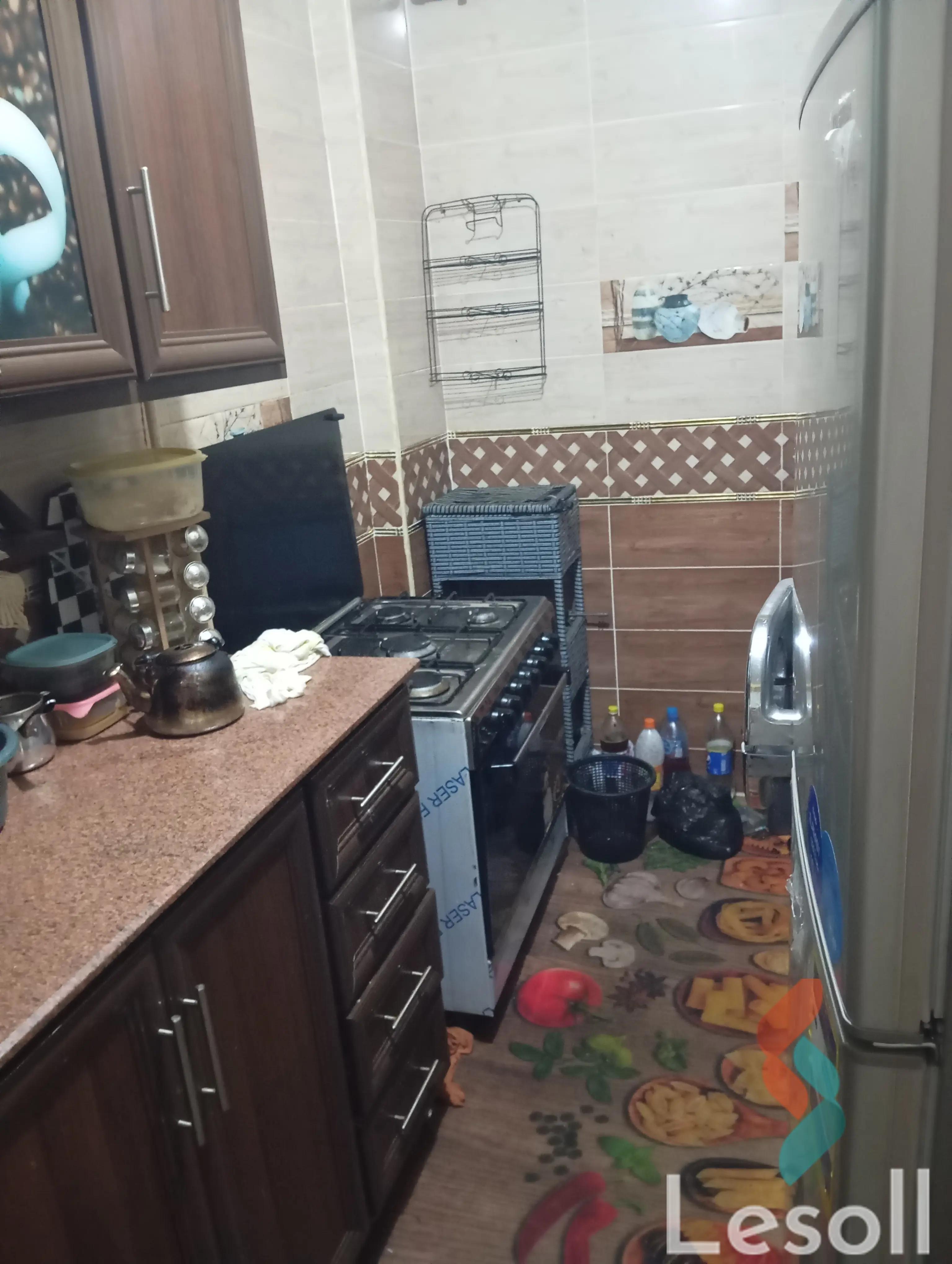 شقة للايجار الشهري بمساحة 100 متر و 3 غرف في شبرا الخيمة القليوبية