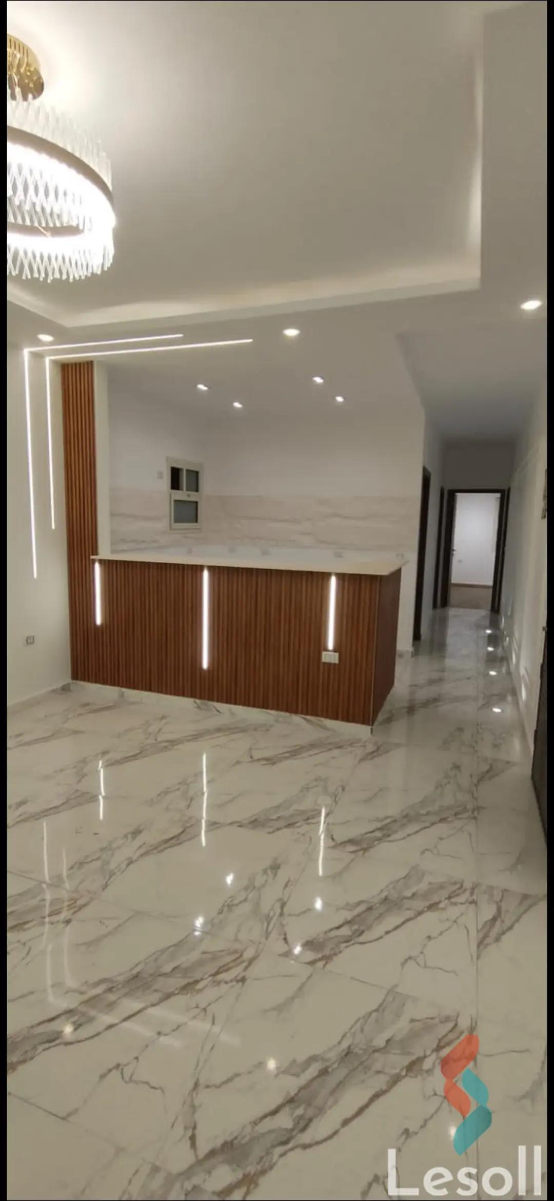 شقة للبيع بمساحة 135 متر و 3 غرف في  حدائق اكتوبر الجيزة - صورة 2