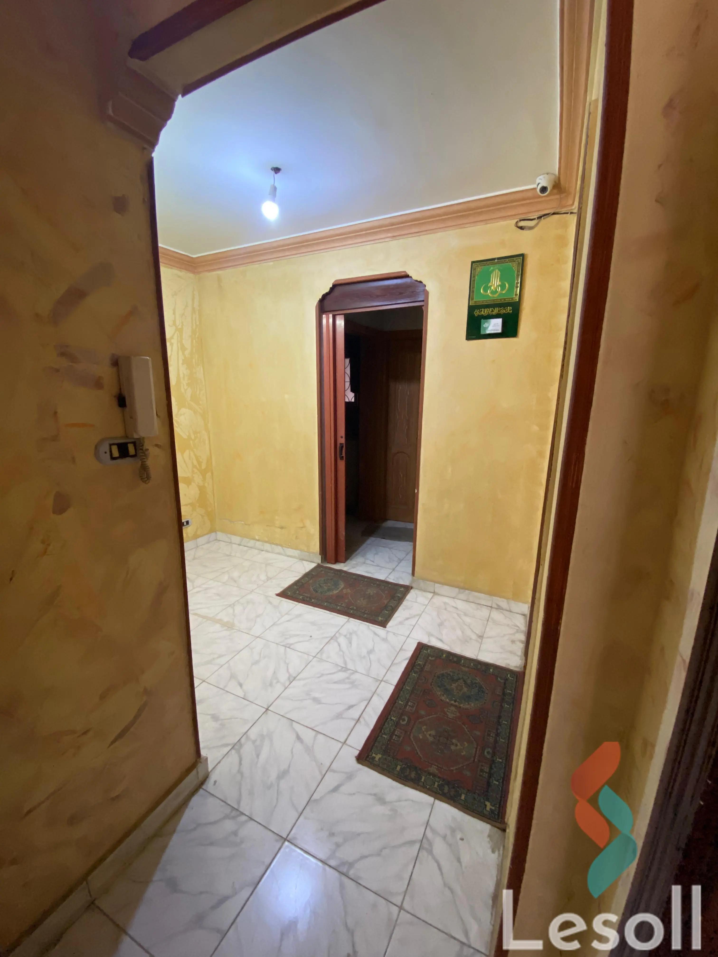 شقة للبيع بمساحة 132 متر و 5 غرف في  النزهة القاهرة - كل الصور