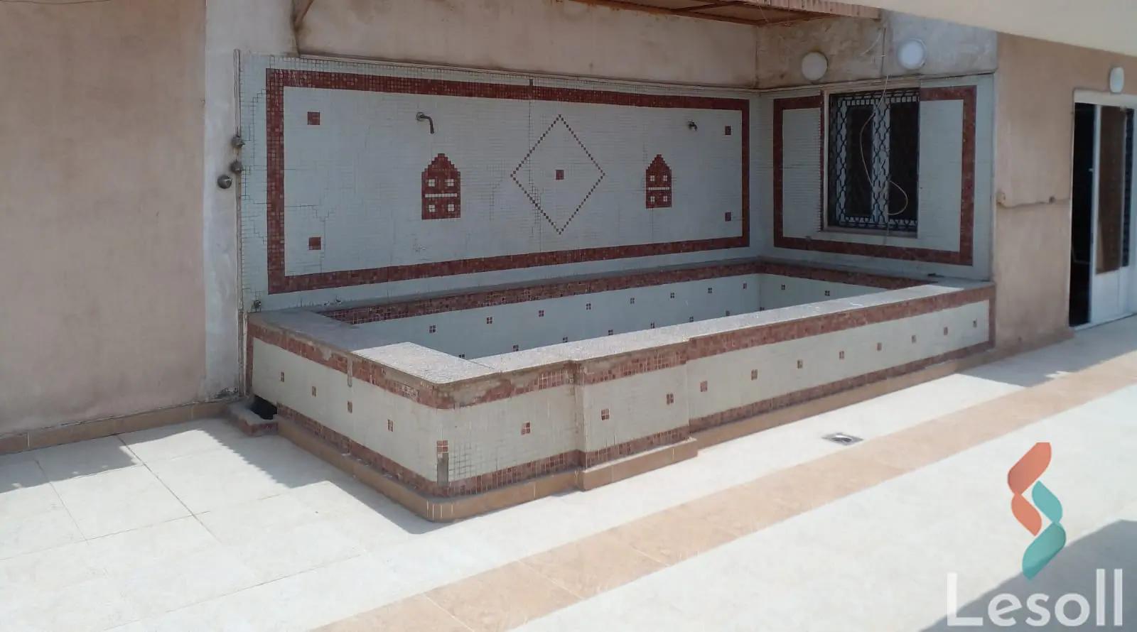 شقة للبيع بمساحة 450 متر و 4 غرف في  العجوزة الجيزة