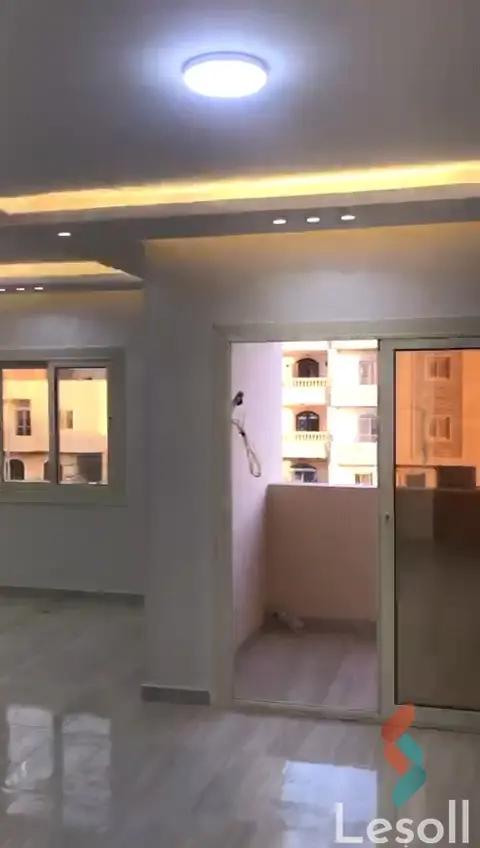 شقة للبيع بمساحة 120 متر و 3 غرف في  6 اكتوبر الجيزة