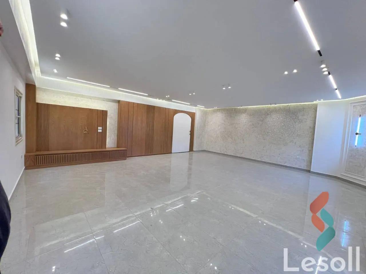 شقة للبيع بمساحة 220 متر و 3 غرف في  التجمع الخامس القاهرة - صورة 2