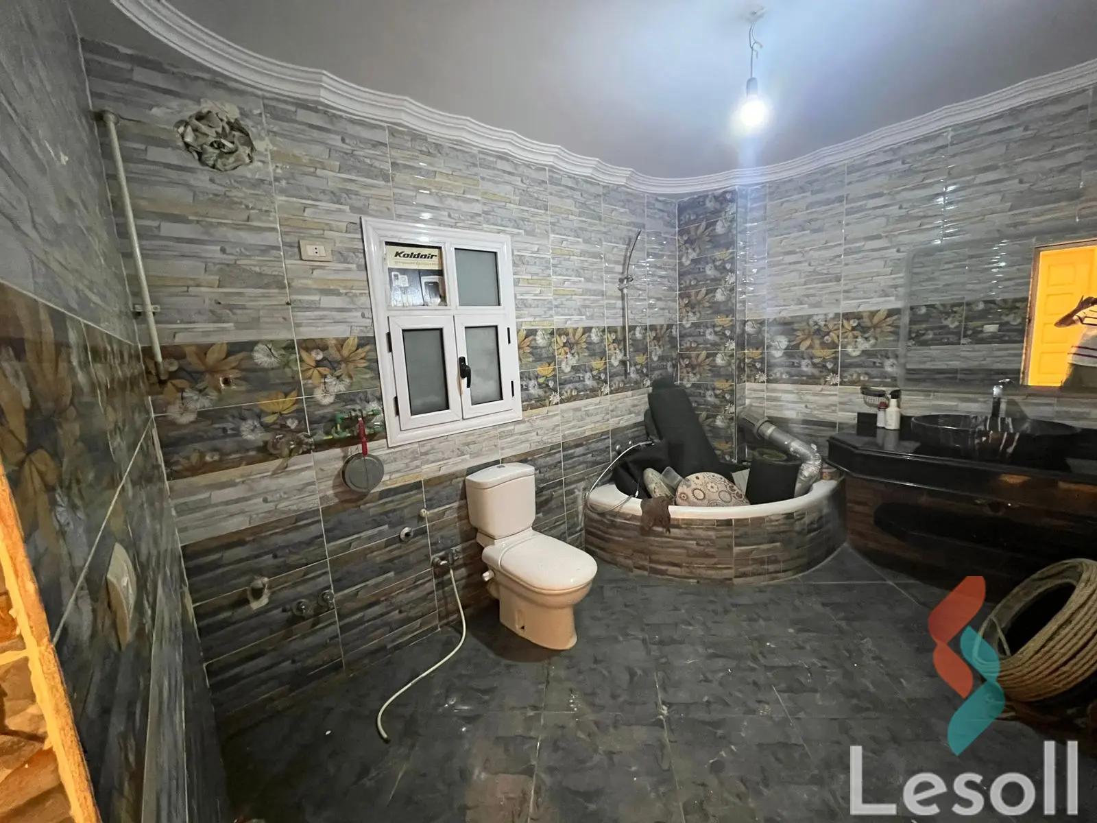 Apartment for sale with an area 160 meters and 3 rooms in  Haram Giza  - Image 2