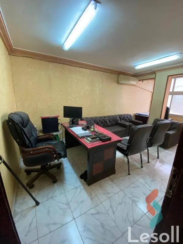 شقة للبيع بمساحة 132 متر و 5 غرف في  النزهة القاهرة - صورة 3