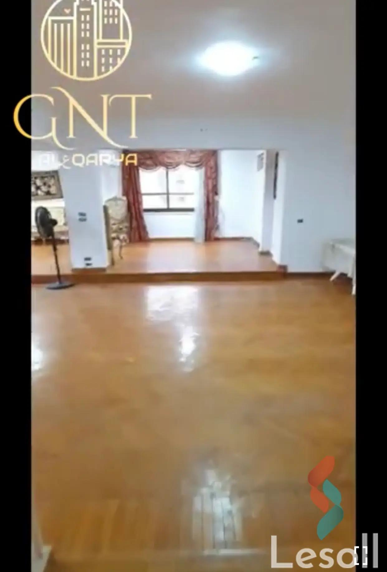 شقة للبيع بمساحة 420 متر و 5 غرف في  المهندسين الجيزة - كل الصور