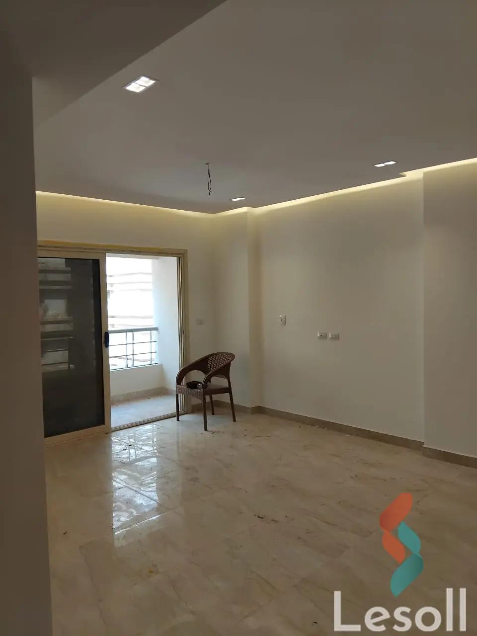 شقة للبيع بمساحة 165 متر و 3 غرف في  زهراء المعادي القاهرة