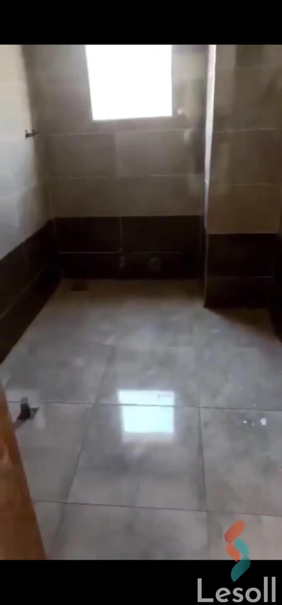 فيلا للبيع بمساحة 317 متر و 4 غرف في  المقطم القاهرة