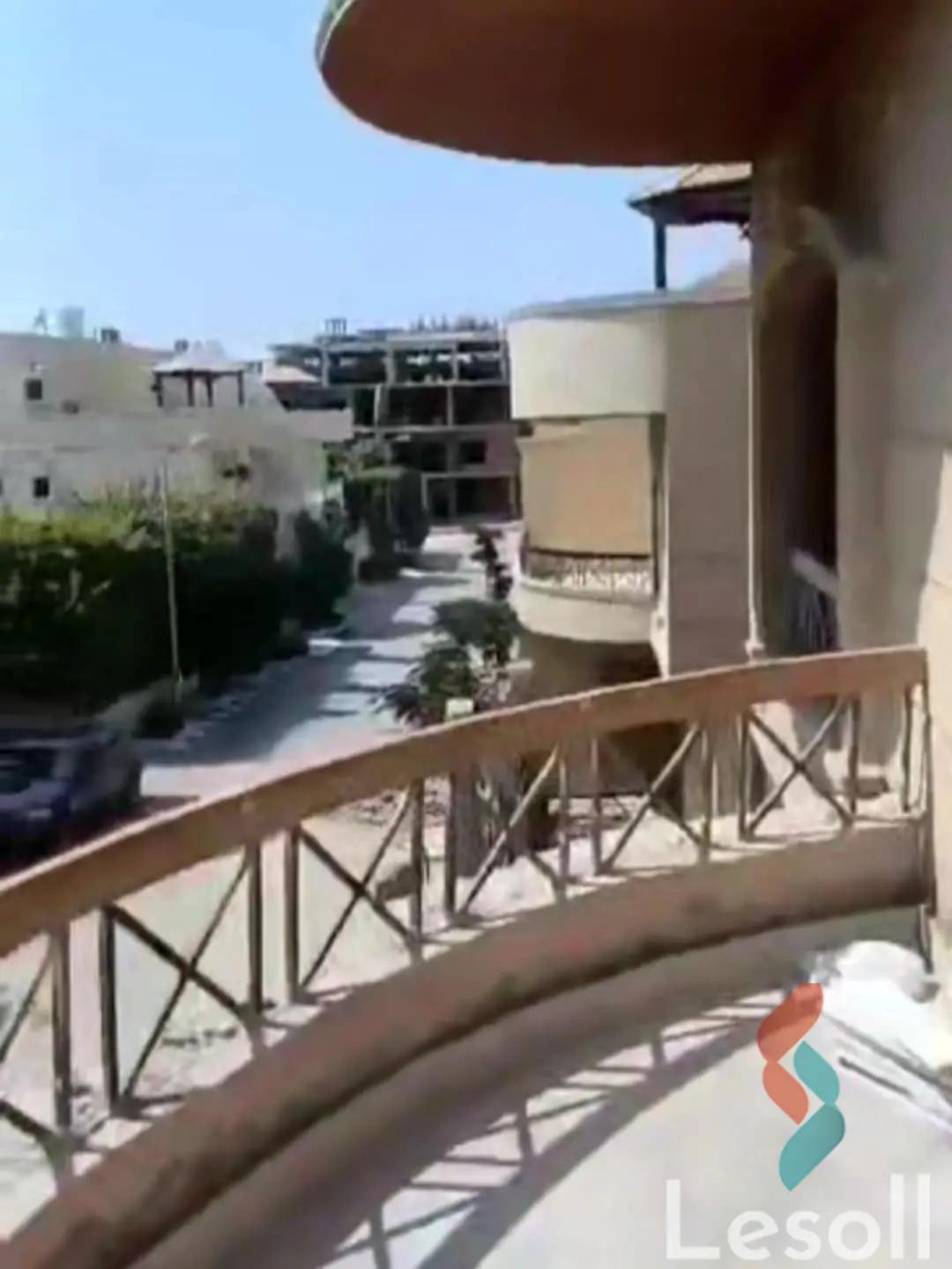 فيلا للبيع بمساحة 317 متر و 4 غرف في  المقطم القاهرة