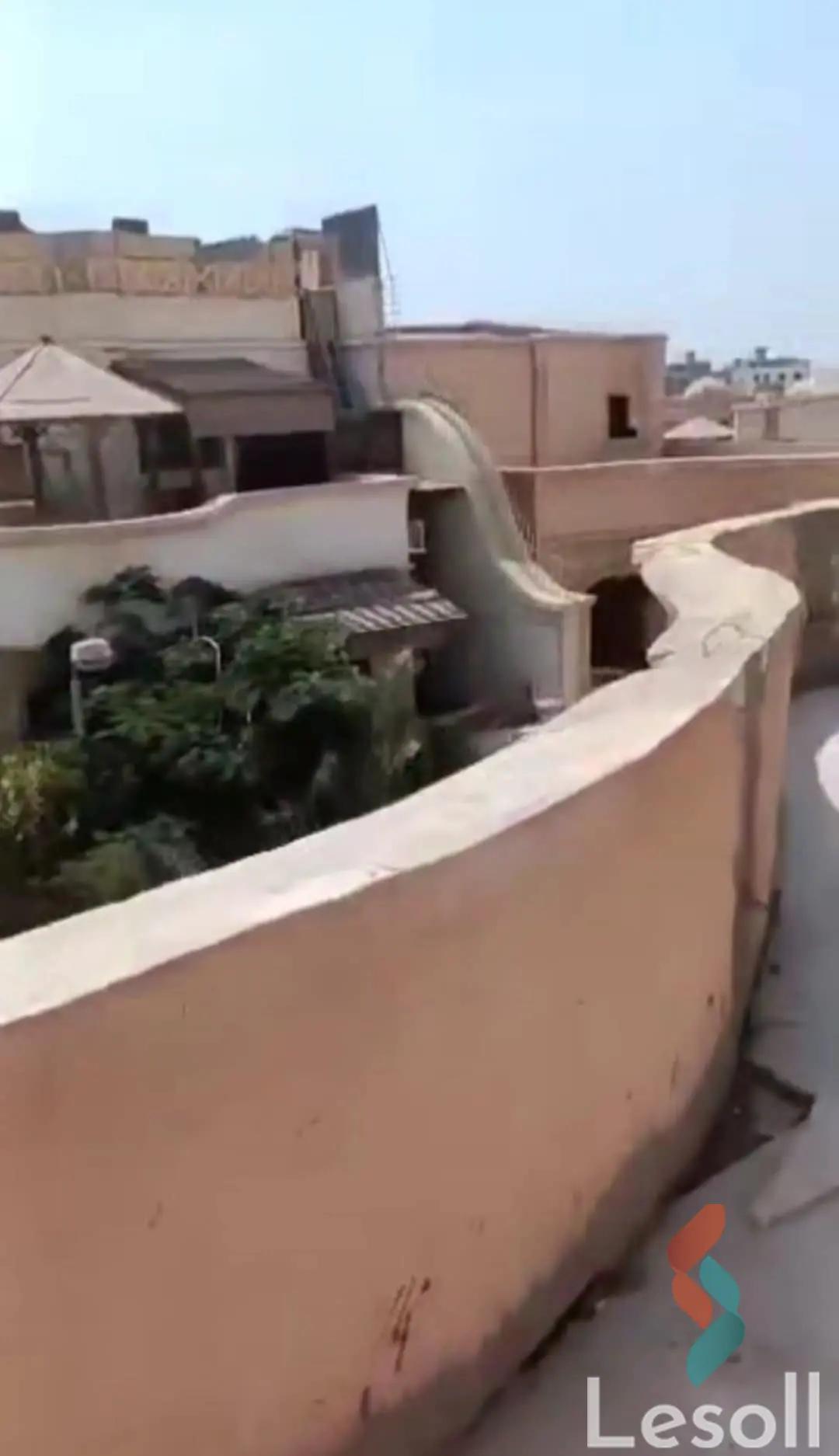 فيلا للبيع بمساحة 317 متر و 4 غرف في  المقطم القاهرة