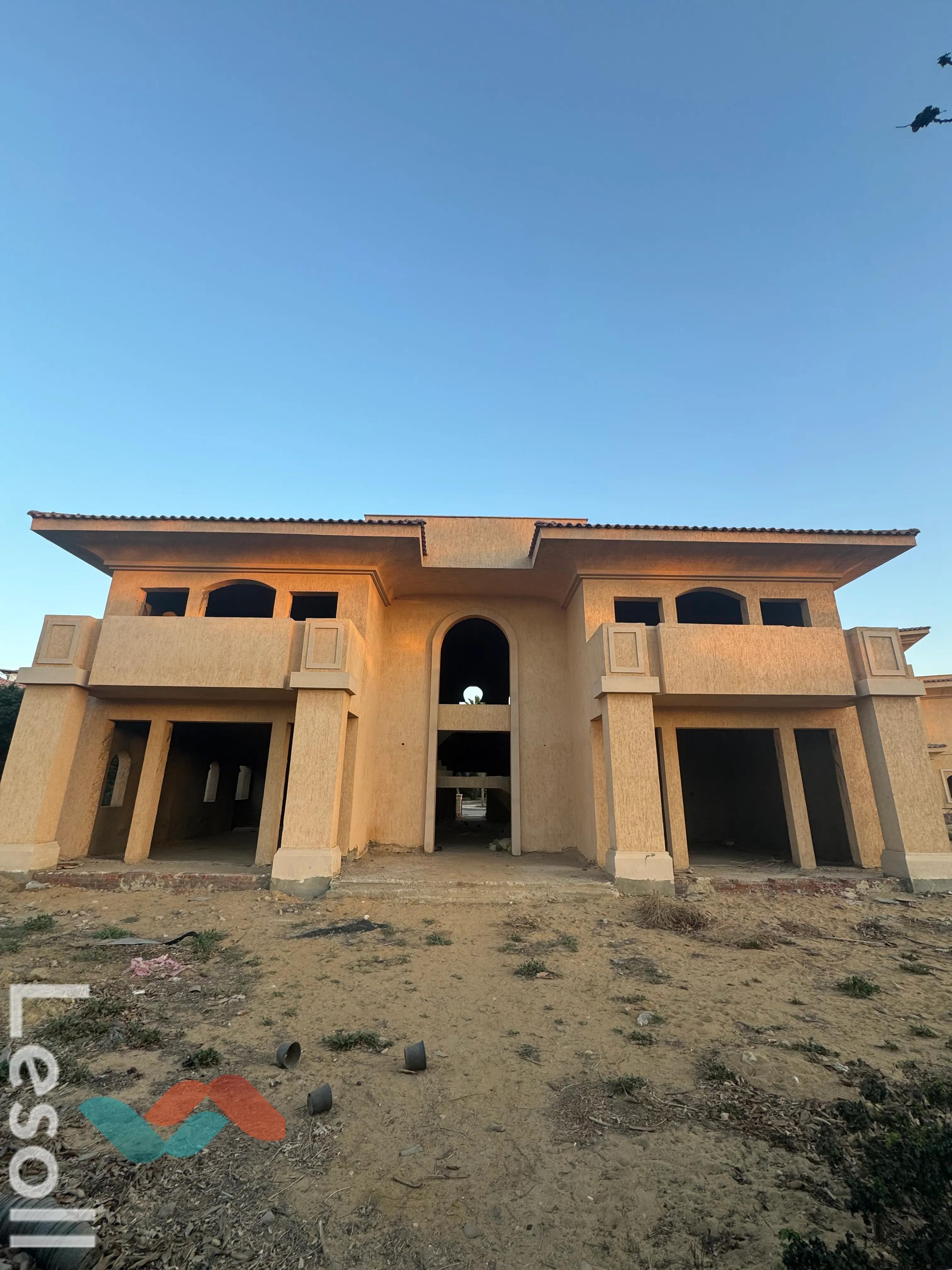 فيلا للبيع بمساحة 1,170 متر و 6 غرف في  مدينتي القاهرة