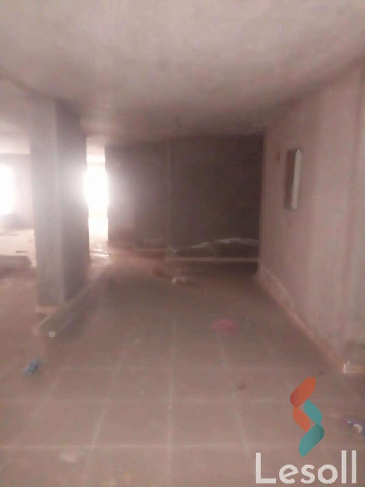 محل للبيع بمساحة 220 متر في الاسكندرية 