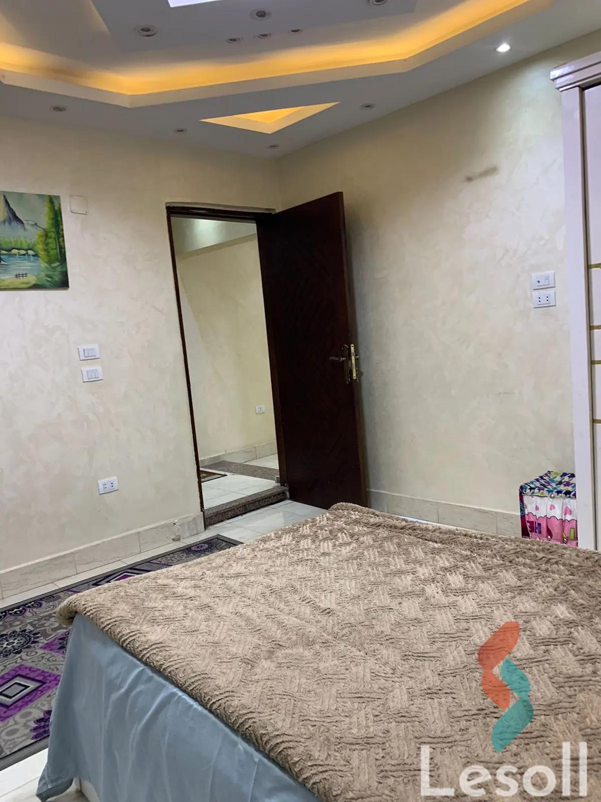 شقة للايجار الشهري بمساحة 130 متر و غرفتان في الدقى الجيزة