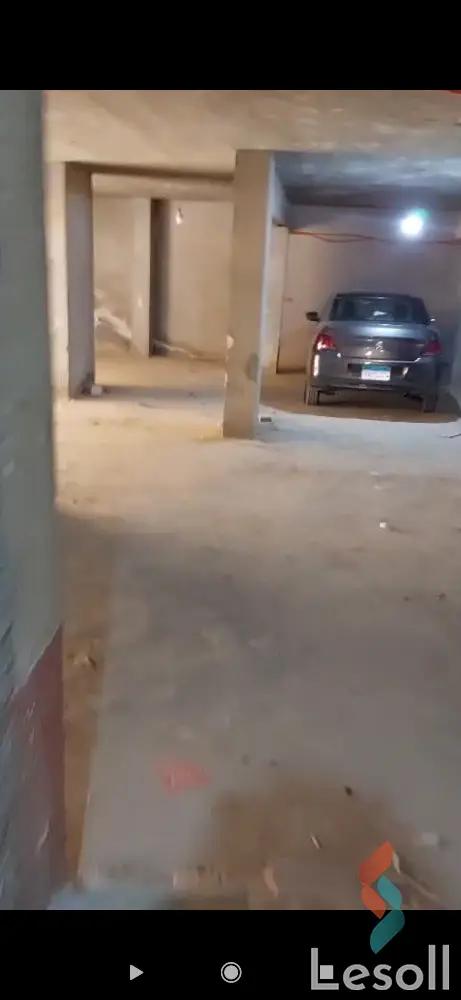 دوبلكس للبيع بمساحة 300 متر و 4 غرف في مدينة الشروق القاهرة