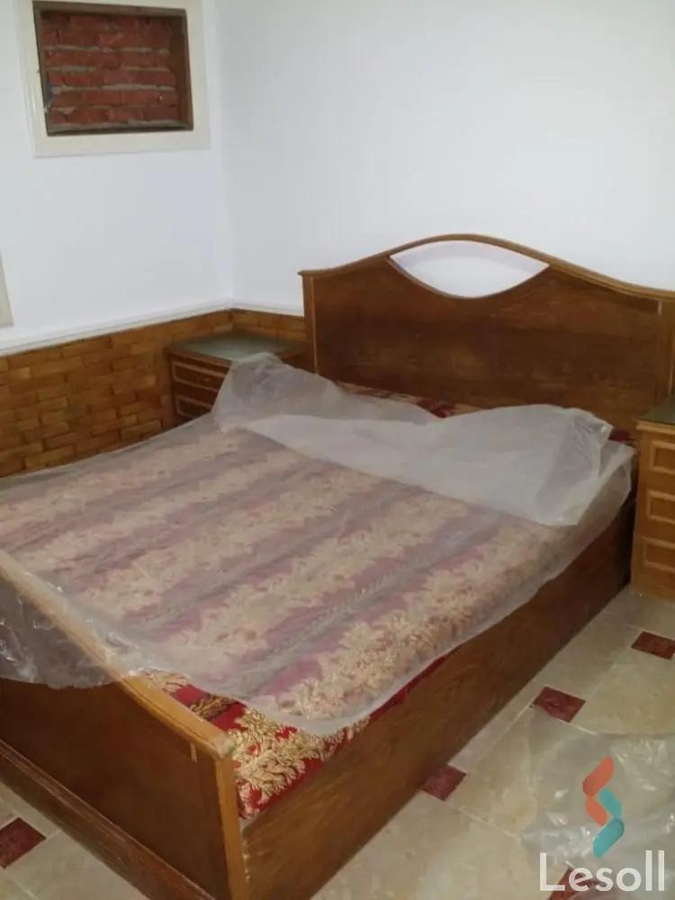 شقة بحديقة للبيع بمساحة 120 متر و غرفتان في العجمي الاسكندرية