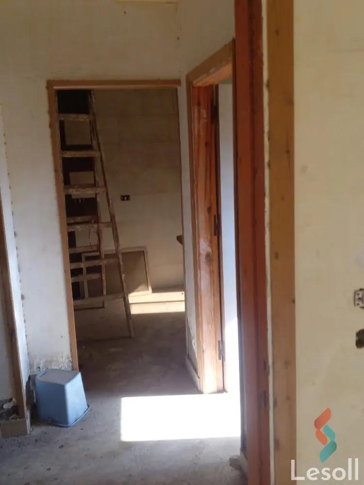 شقة للبيع بمساحة 150 متر و 3 غرف في فيصل الجيزة