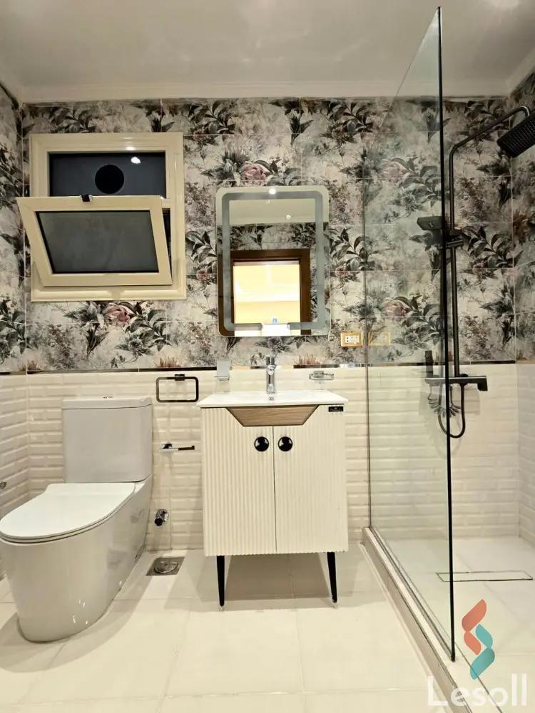 Apartment for sale with an data.area 280 meters and 3 data.rooms in  Nasr City Cairo  - Image 3