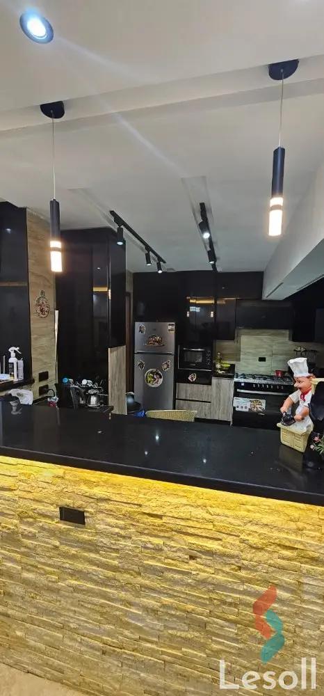 شقة للبيع بمساحة 200 متر و 3 غرف في 6 اكتوبر الجيزة - صورة 4