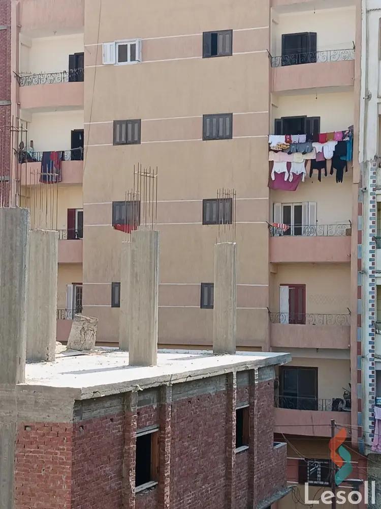  عمارة للبيع بمساحة 165 متر و غرفتان في كوم حمادة البحيرة