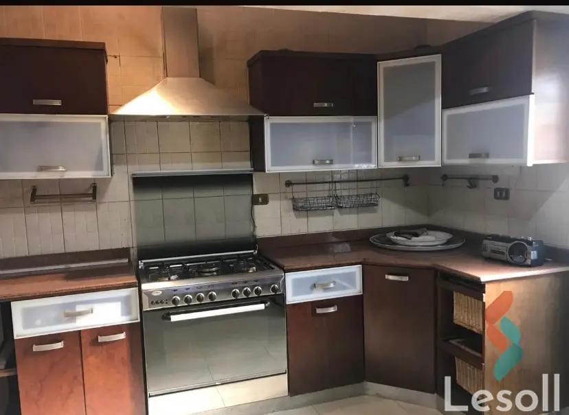 دوبلكس للايجار الشهري بمساحة 300 متر و 4 غرف في 6 اكتوبر الجيزة