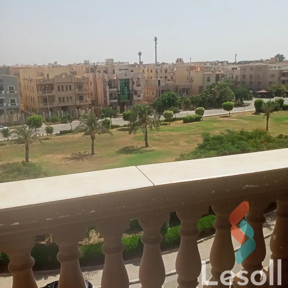 شقة للايجار السنوي بمساحة 250 متر و 3 غرف في التجمع الاول القاهرة