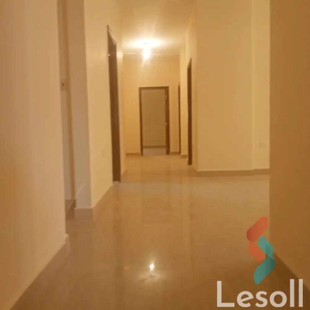 شقة للايجار السنوي بمساحة 250 متر و 3 غرف في التجمع الاول القاهرة