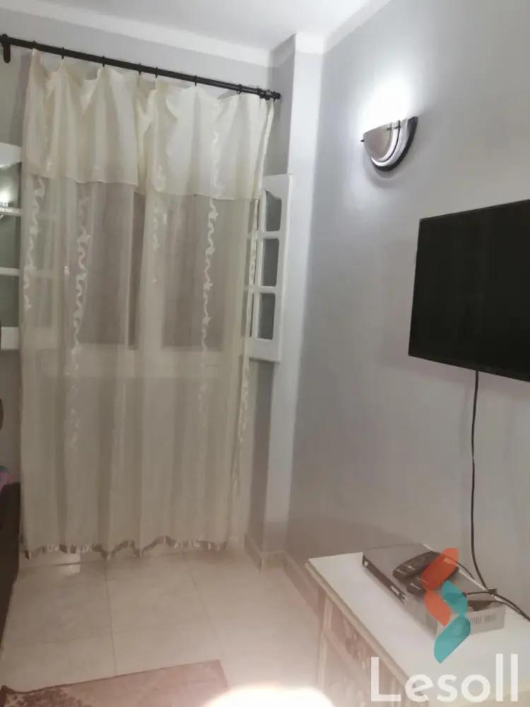 شقة للايجار الشهري بمساحة 75 متر و غرفتان في الشيخ زايد الجيزة