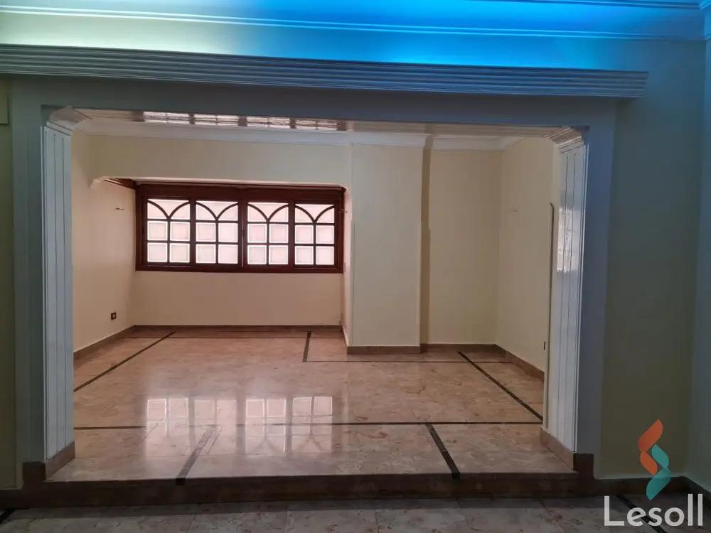 Apartment for monthly rent with an area 95 meters and 4 rooms in Waily Cairo 