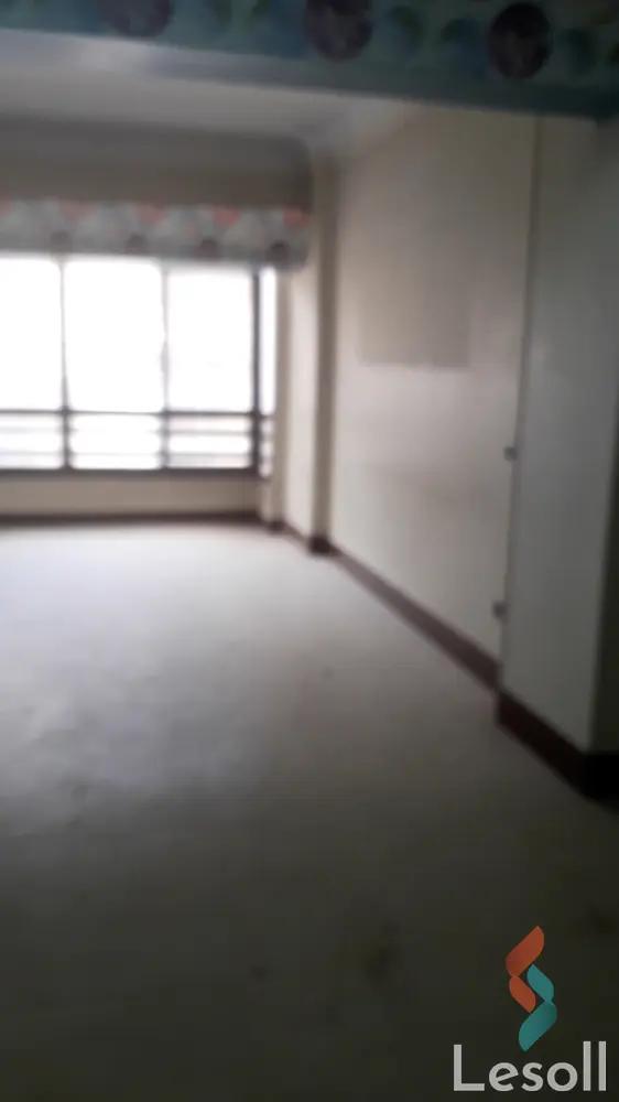 Apartment for monthly rent with an data.area 160 meters and 2 rooms in Shubra Cairo 