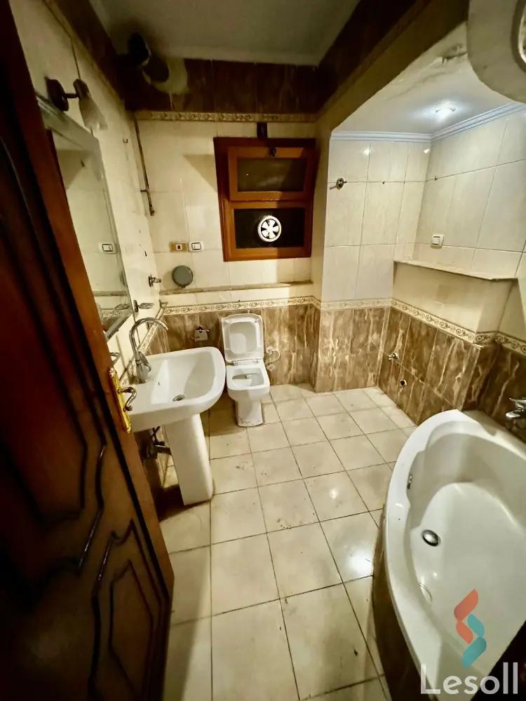 Apartment for monthly rent with an data.area 180 meters and 3 rooms in Nasr City Cairo  - Image 4