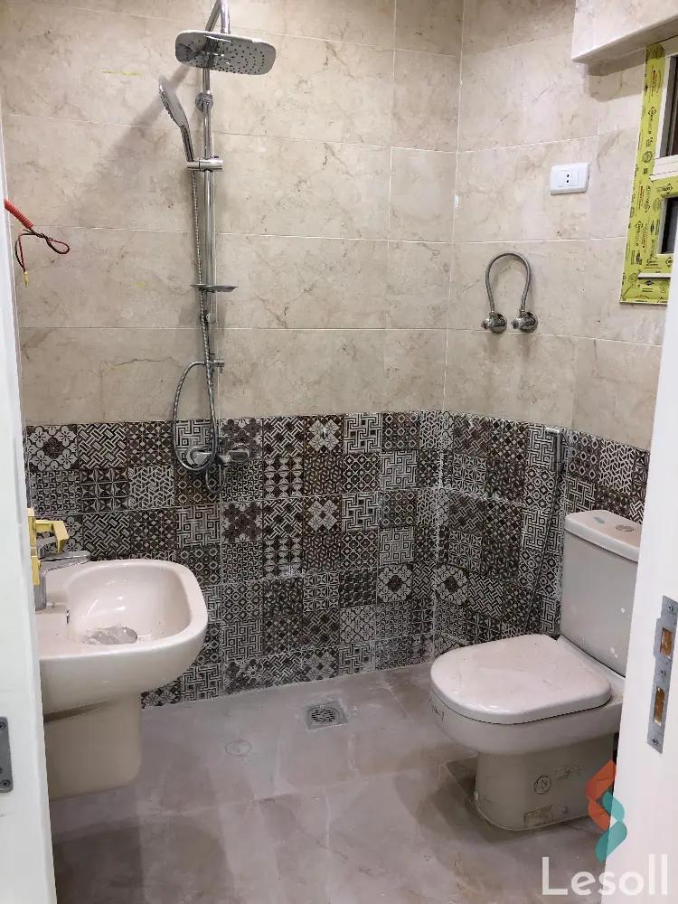 شقة للبيع بمساحة 160 متر و 3 غرف في الدقى الجيزة - صورة 3