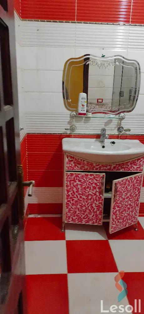 شقة للبيع بمساحة 135 متر و 3 غرف في العبور القليوبية - صورة 3