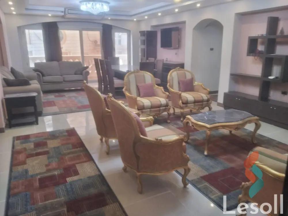 شقة للبيع بمساحة 200 متر و 3 غرف في المهندسين الجيزة - صورة 2