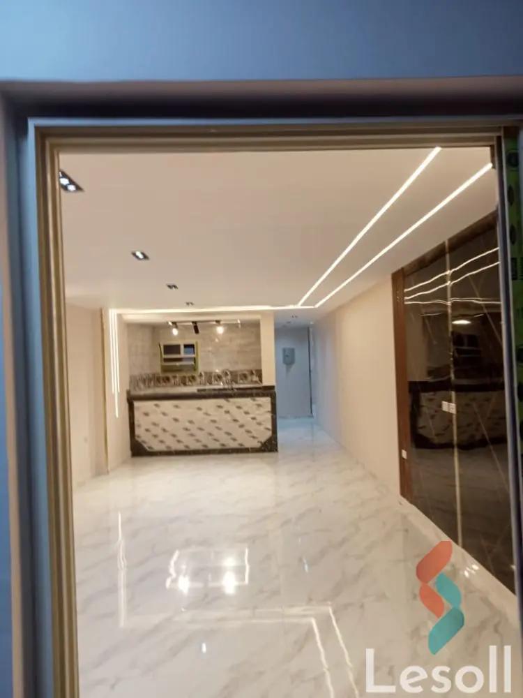 شقة للبيع بمساحة 160 متر و 3 غرف في  الهرم الجيزة - صورة 2