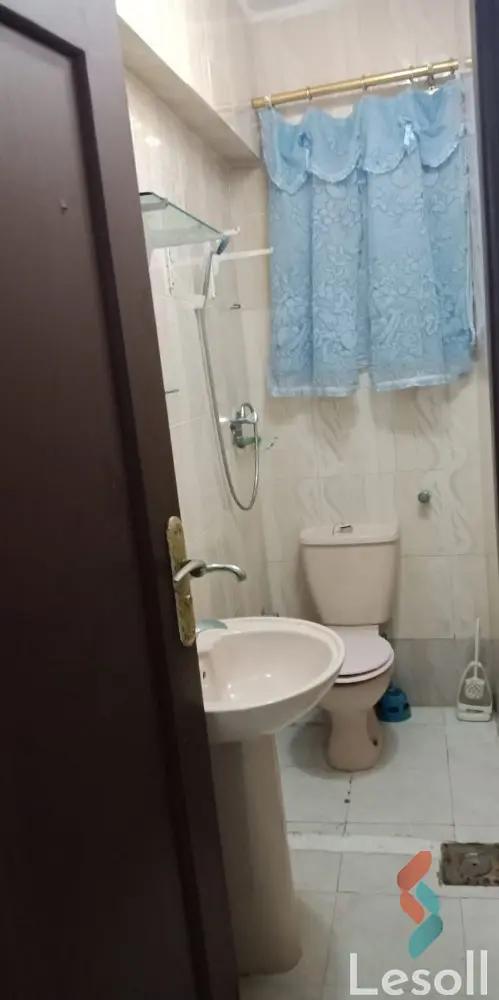 Apartment for sale with an data.area 165 meters and 3 data.rooms in  Snumberi Bishr Alexandria  - Image 3