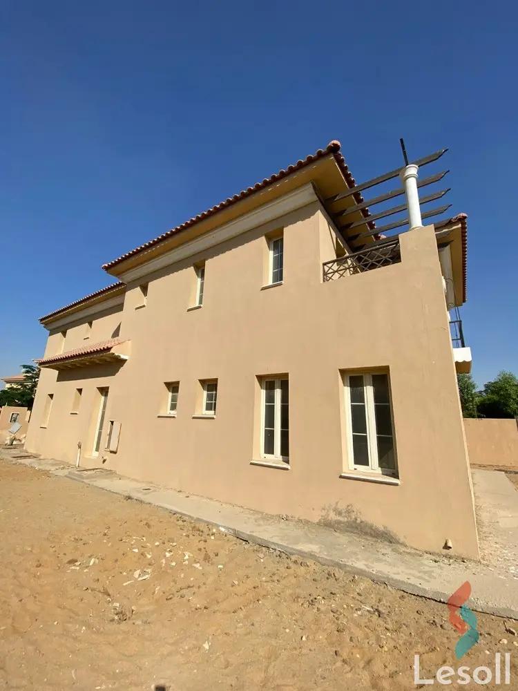 Villa for sale with an data.area 572 meters and 5 data.rooms in  Heliopolis Cairo 