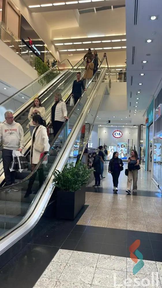 مطعم للبيع بمساحة 32 متر في القاهرة 