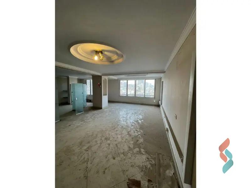 مكتب للايجار الشهري بمساحة 220 متر في الدقى الجيزة 