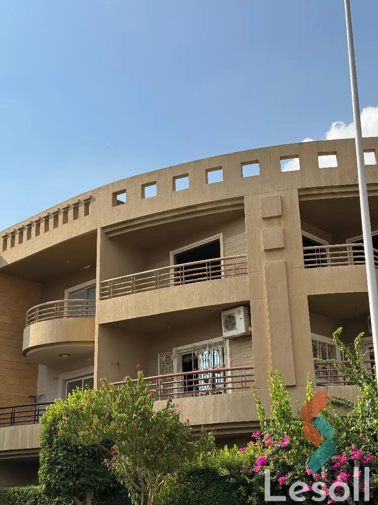 شقة للبيع بمساحة 215 متر و 3 غرف في القاهرة الجديدة القاهرة - كل الصور