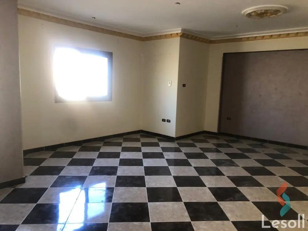 شقة للايجار الشهري بمساحة 220 متر و 3 غرف في 6 اكتوبر الجيزة - صورة 2