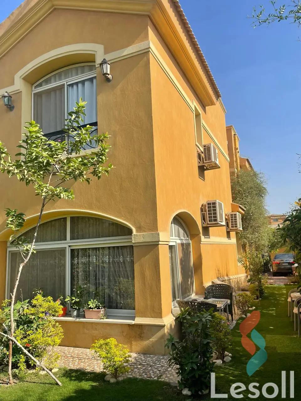 تاون هاوس للبيع بمساحة 350 متر و 5 غرف في  الرحاب القاهرة