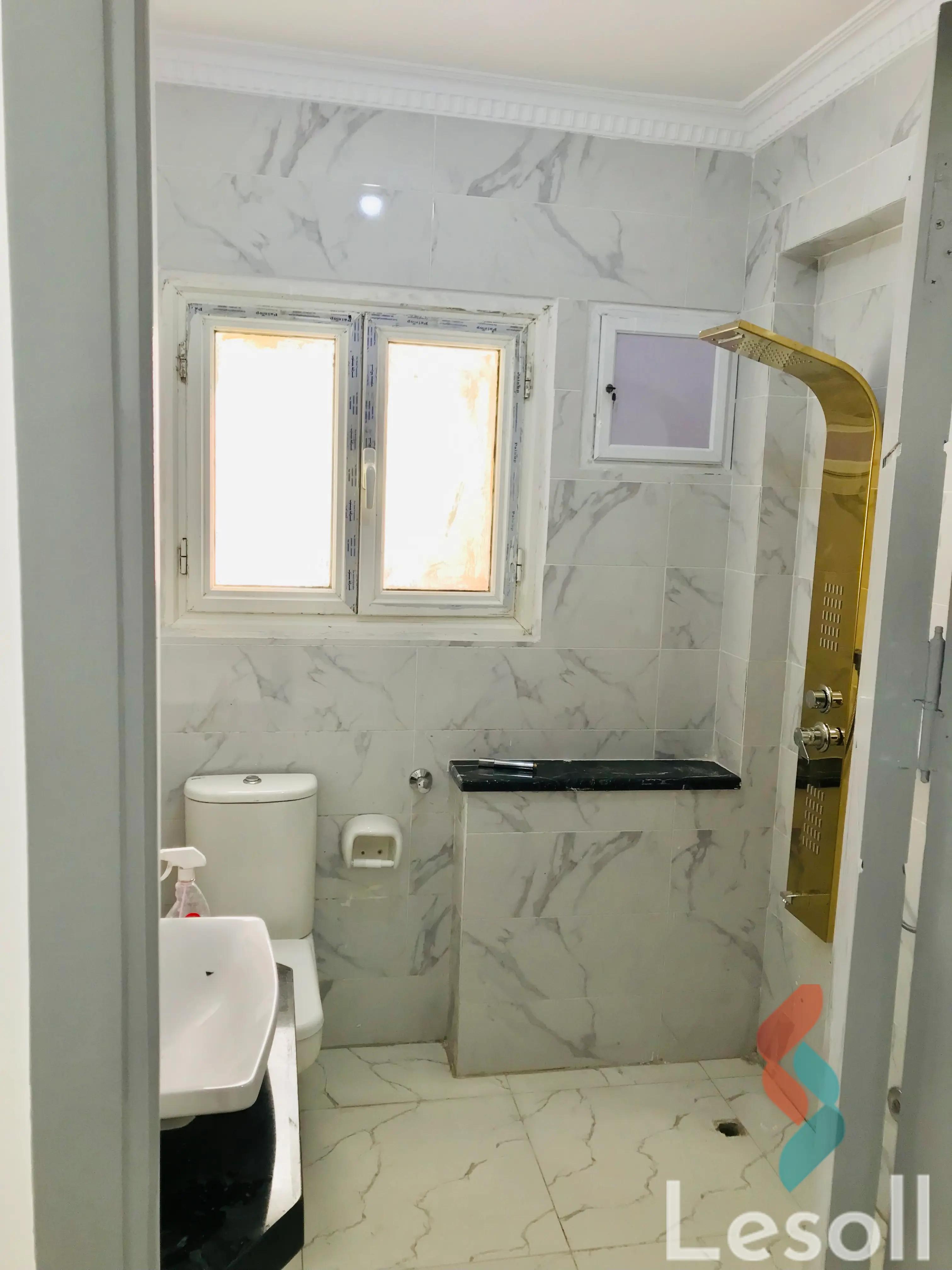 دوبلكس للايجار الشهري بمساحة 245 متر و 3 غرف في القاهرة الجديدة القاهرة