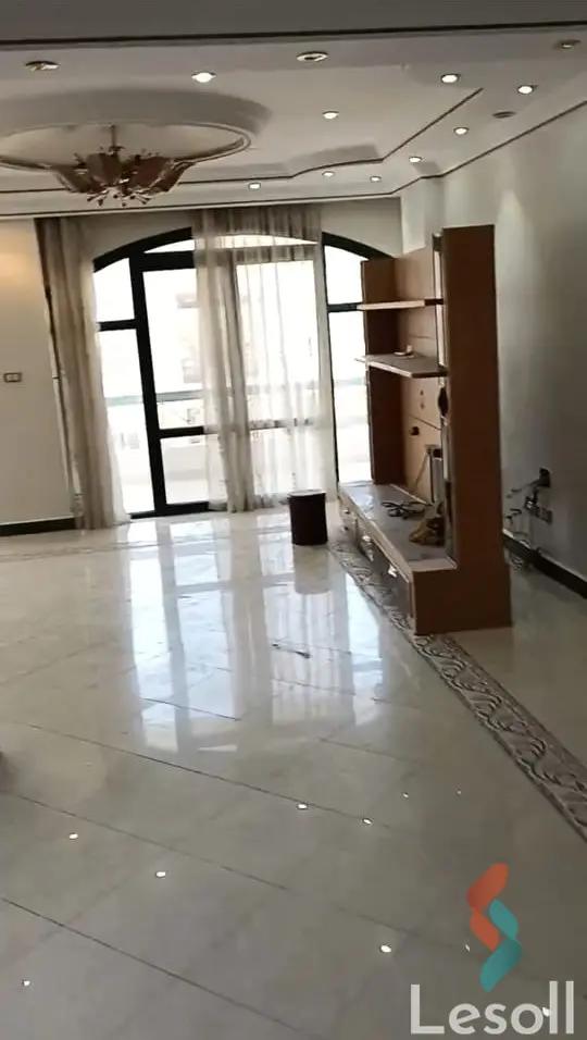 دوبلكس للايجار الشهري بمساحة 350 متر و 4 غرف في التجمع الخامس القاهرة